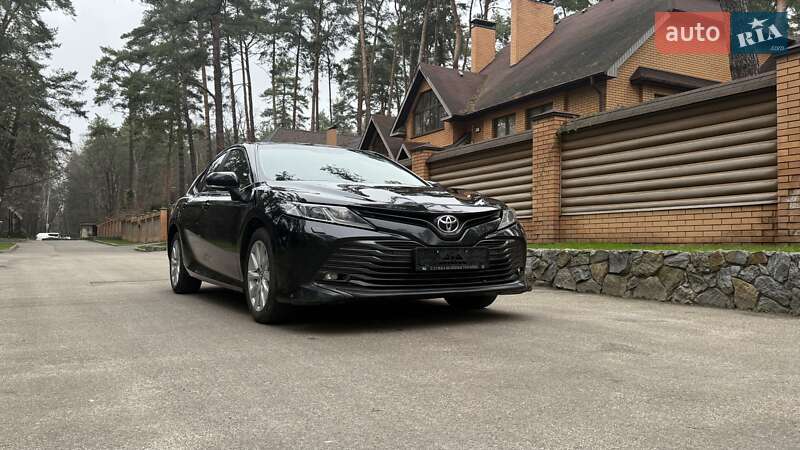 Седан Toyota Camry 2019 в Киеве фото 14 Седан Toyota Camry 2019 в Киеве
