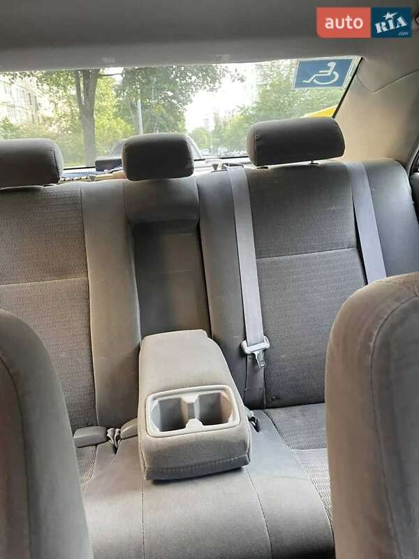 Седан Toyota Camry 2005 в Киеве фото 17 Седан Toyota Camry 2005 в Киеве