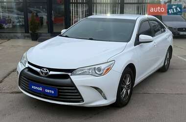 Седан Toyota Camry 2015 в Києві