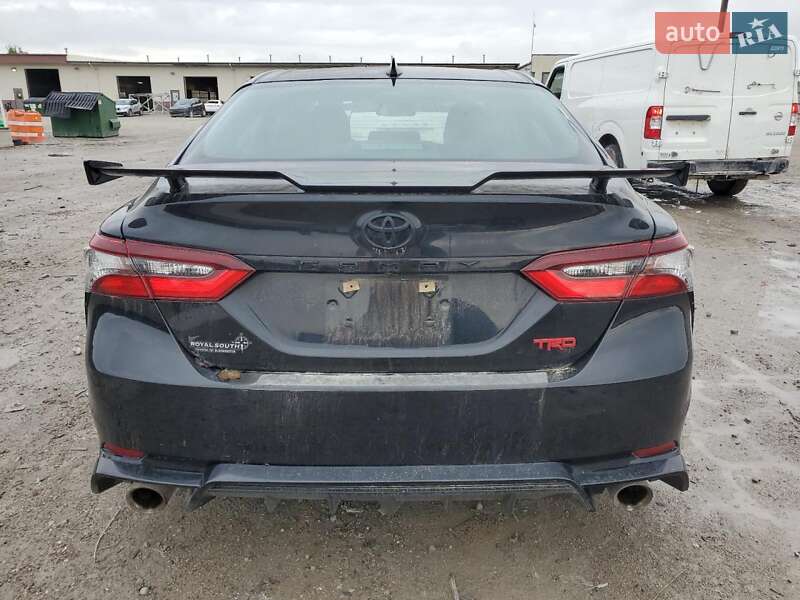 Седан Toyota Camry 2021 в Ивано-Франковске