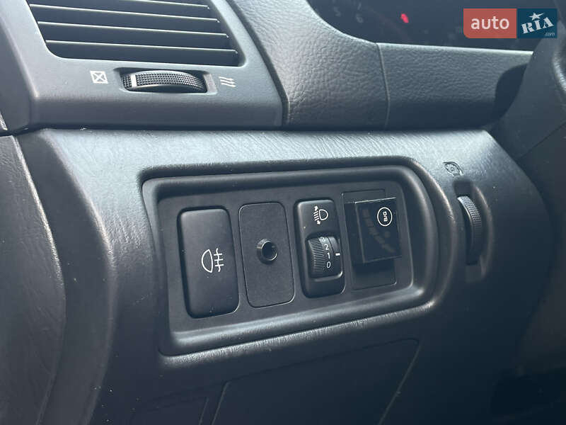 Седан Toyota Camry 2002 в Дрогобыче