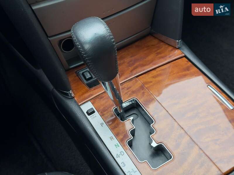 Седан Toyota Camry 2008 в Львові