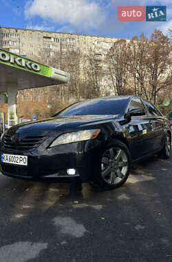 Седан Toyota Camry 2007 в Рівному