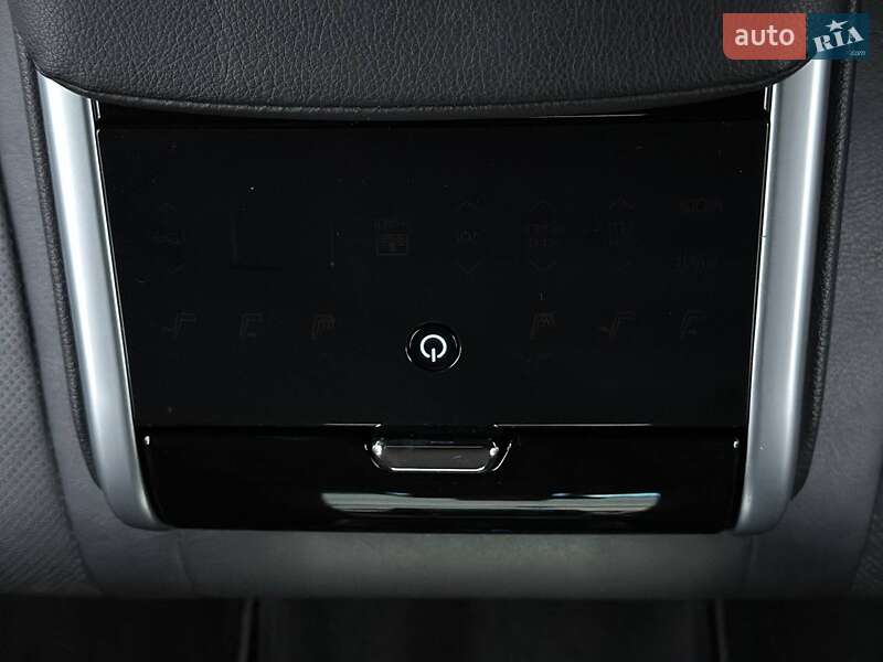 Седан Toyota Camry 2023 в Луцке фото 19 Седан Toyota Camry 2023 в Луцке