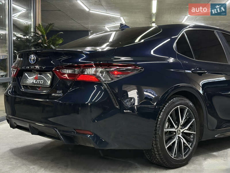 Седан Toyota Camry 2021 в Одессе