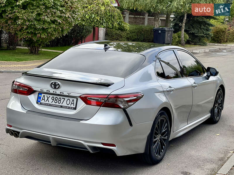 Седан Toyota Camry 2020 в Киеве фото 16 Седан Toyota Camry 2020 в Киеве