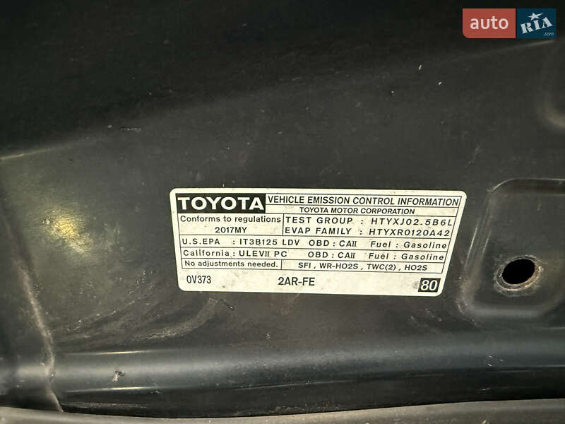 Седан Toyota Camry 2016 в Броварах