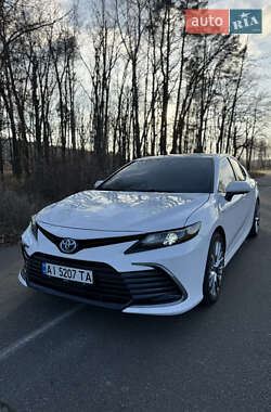 Седан Toyota Camry 2021 в Києві