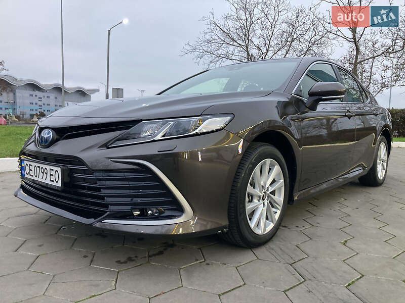 Седан Toyota Camry 2023 в Одессе