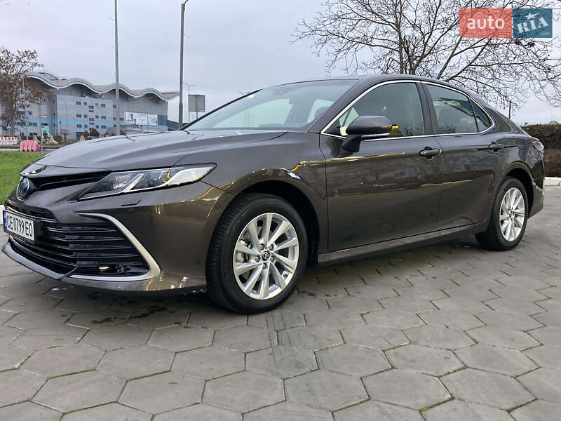 Седан Toyota Camry 2023 в Одессе