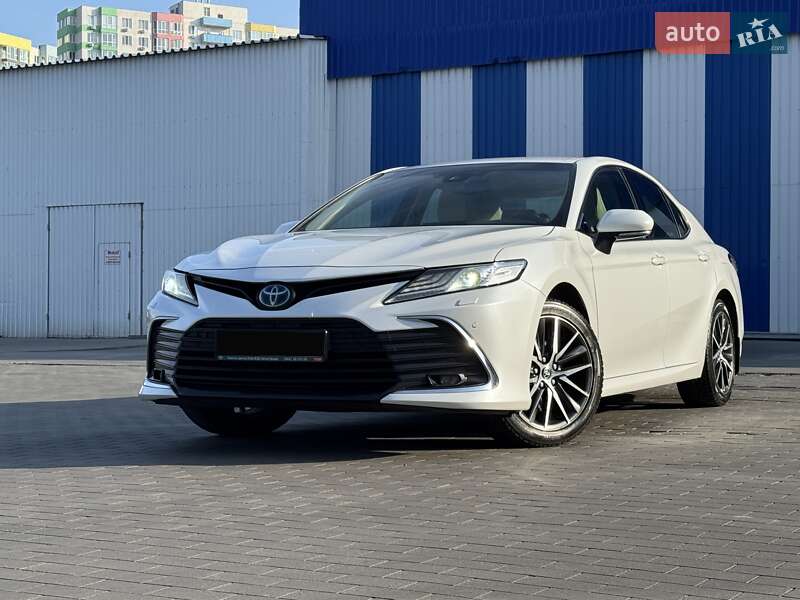 Седан Toyota Camry 2021 в Одесі