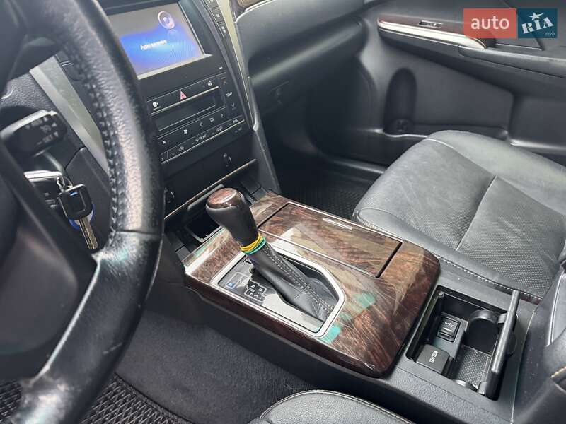 Седан Toyota Camry 2017 в Києві фото 5 Седан Toyota Camry 2017 в Києві