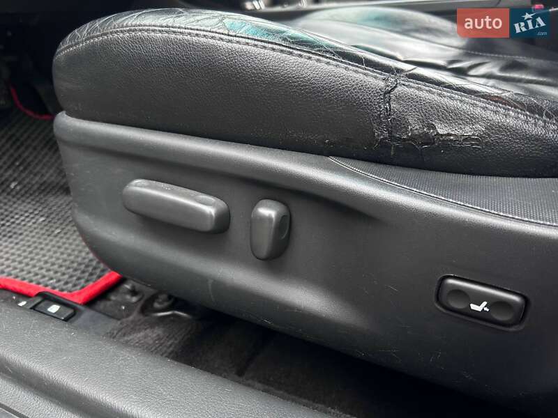 Седан Toyota Camry 2008 в Києві