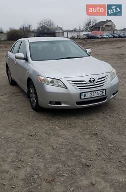 Седан Toyota Camry 2008 в Умани