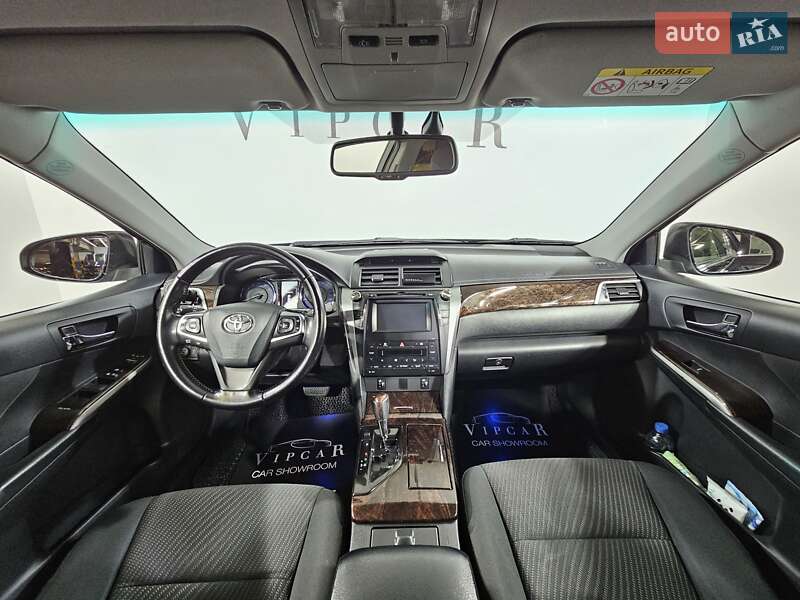 Седан Toyota Camry 2015 в Киеве фото 19 Седан Toyota Camry 2015 в Киеве
