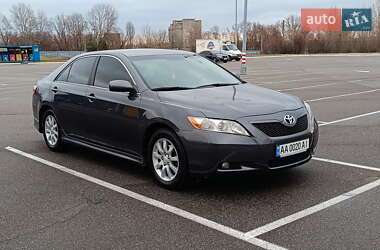 Седан Toyota Camry 2006 в Києві