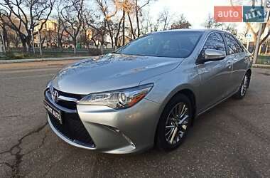Седан Toyota Camry 2015 в Миколаєві