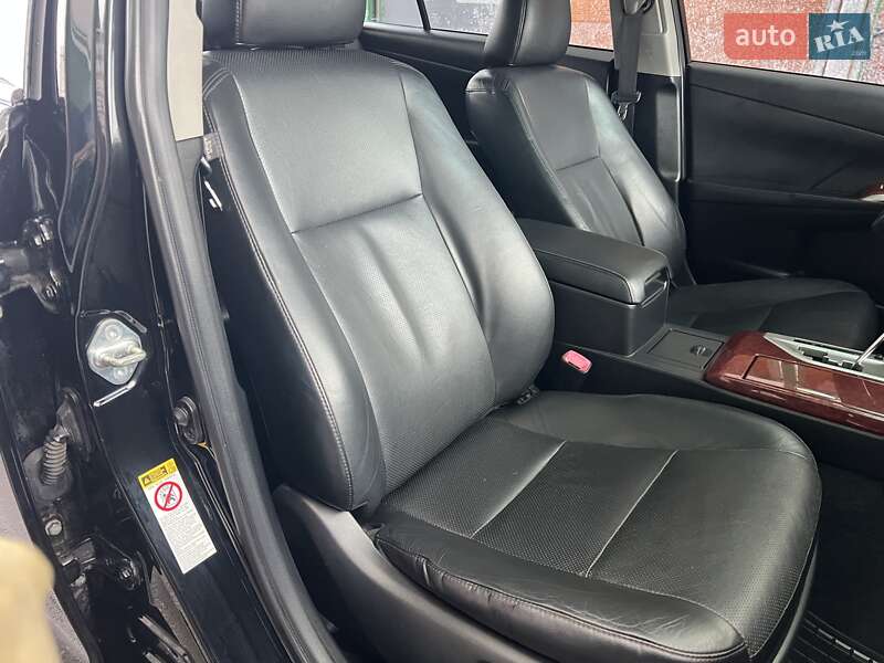 Седан Toyota Camry 2011 в Киеве фото 36 Седан Toyota Camry 2011 в Киеве