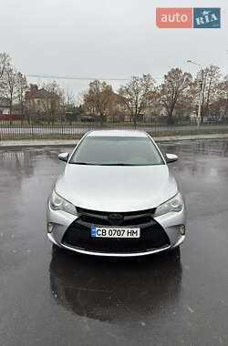 Седан Toyota Camry 2014 в Чернігові