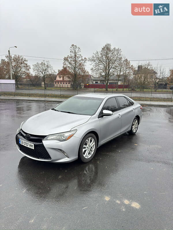 Седан Toyota Camry 2014 в Чернігові