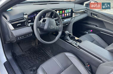 Седан Toyota Camry 2024 в Ивано-Франковске