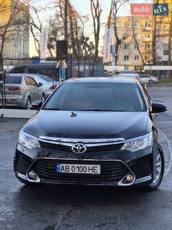 Toyota Camry 2017