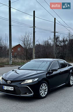 Седан Toyota Camry 2021 в Полтаве