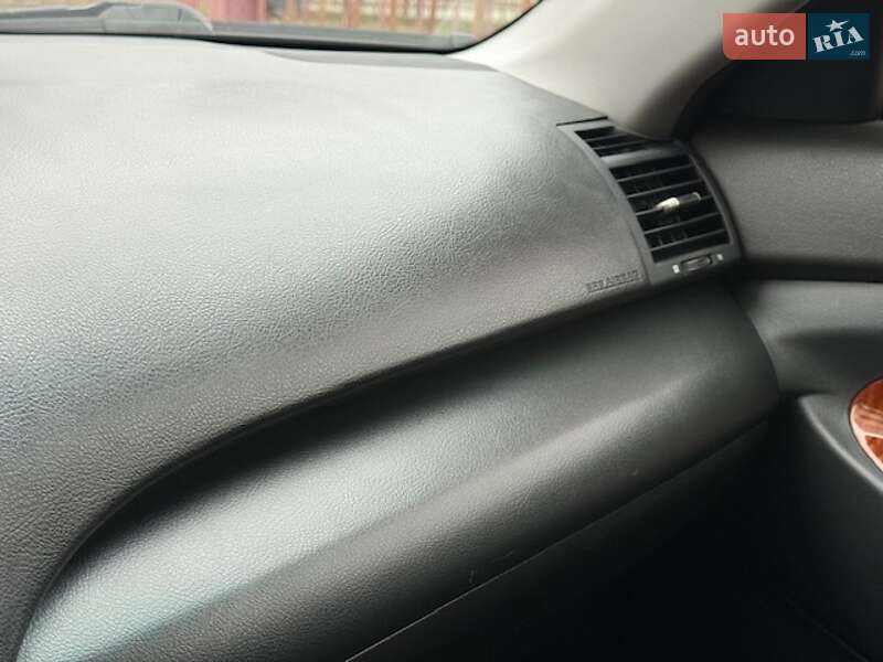 Седан Toyota Camry 2008 в Києві