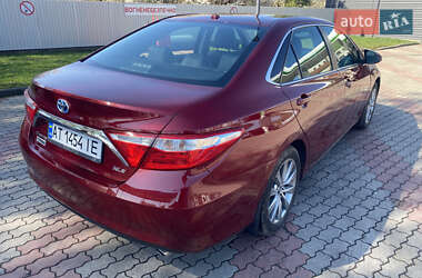 Седан Toyota Camry 2016 в Снятині