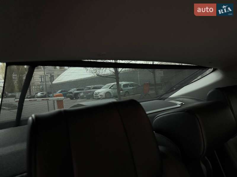 Седан Toyota Camry 2023 в Києві