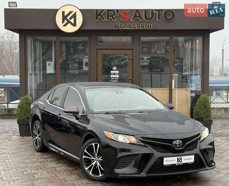 Седан Toyota Camry 2018 в Харкові фото 6 Седан Toyota Camry 2018 в Харкові