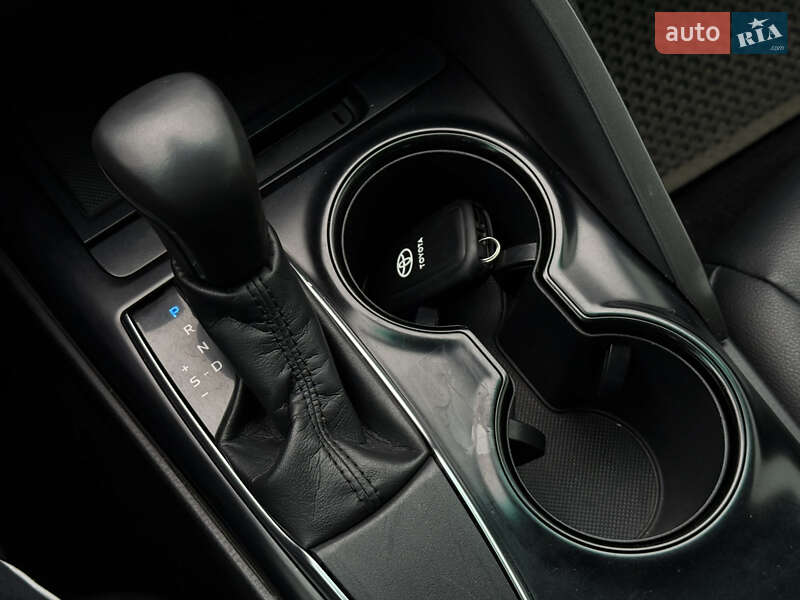 Седан Toyota Camry 2018 в Харкові фото 26 Седан Toyota Camry 2018 в Харкові