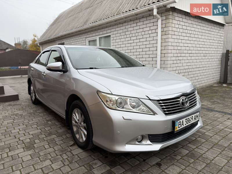 Toyota Camry 2012
