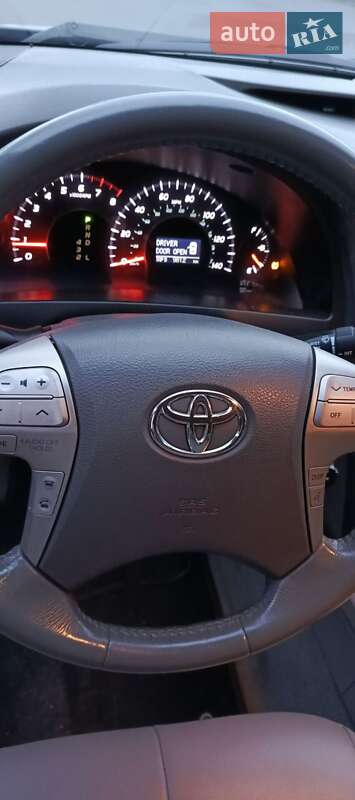 Седан Toyota Camry 2007 в Харкові