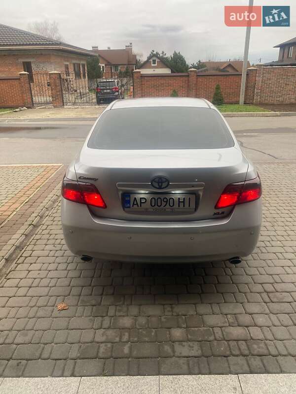 Седан Toyota Camry 2006 в Запоріжжі
