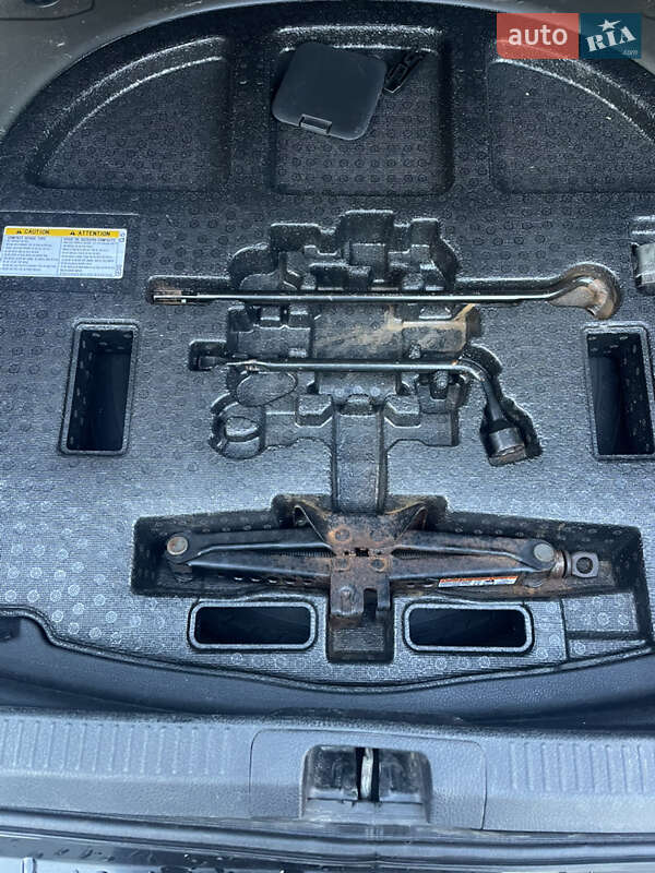 Седан Toyota Camry 2017 в Києві