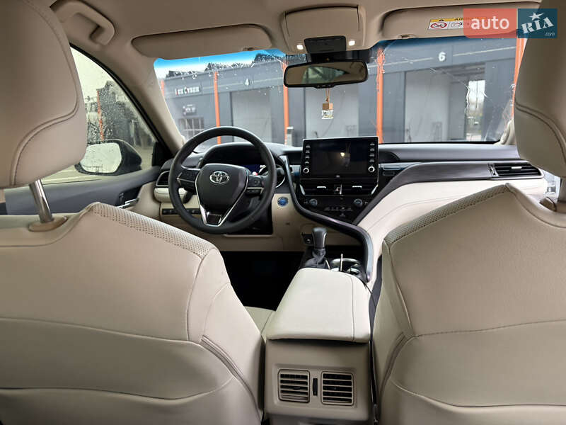 Седан Toyota Camry 2023 в Виннице фото 14 Седан Toyota Camry 2023 в Виннице