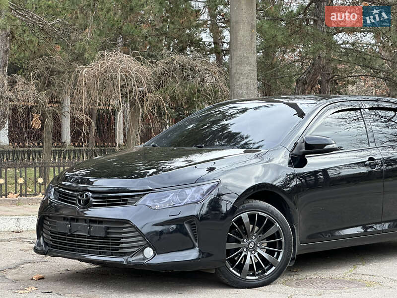 Седан Toyota Camry 2014 в Миколаєві