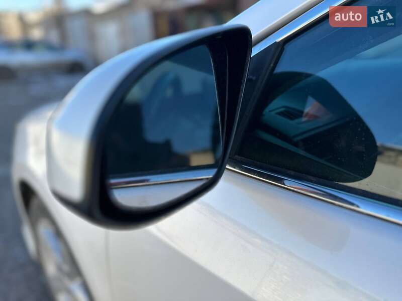 Седан Toyota Camry 2014 в Кам'янському