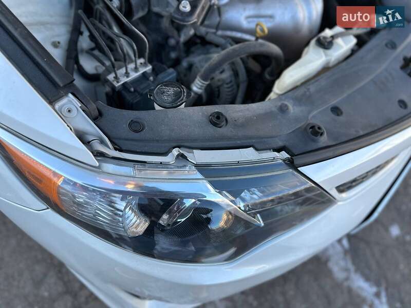 Седан Toyota Camry 2014 в Кам'янському