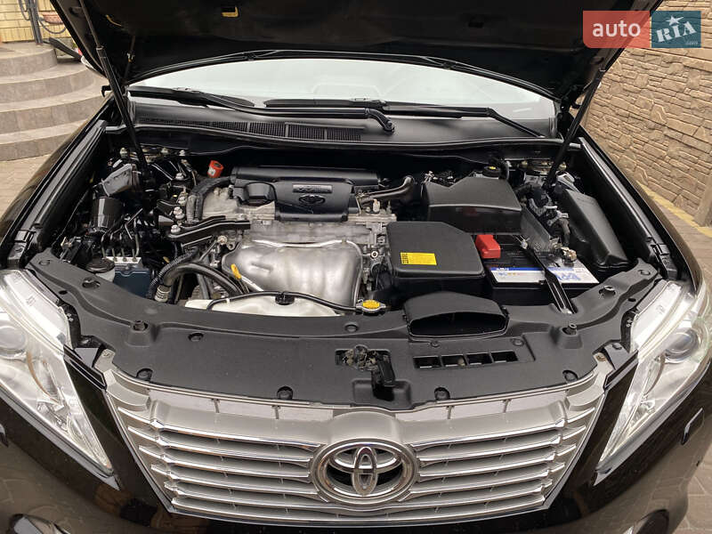 Седан Toyota Camry 2012 в Чернигове фото 66 Седан Toyota Camry 2012 в Чернигове