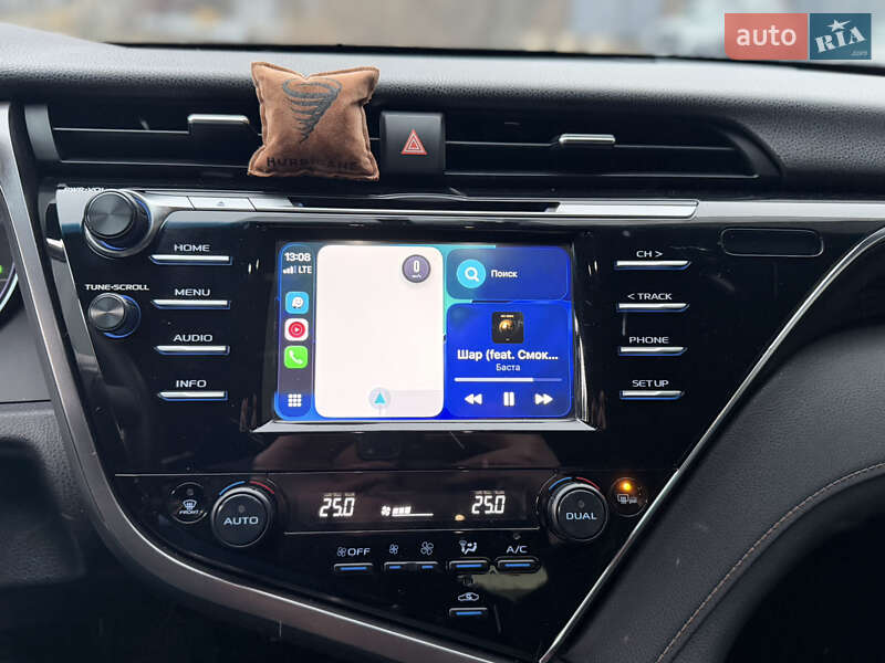 Седан Toyota Camry 2018 в Одессе