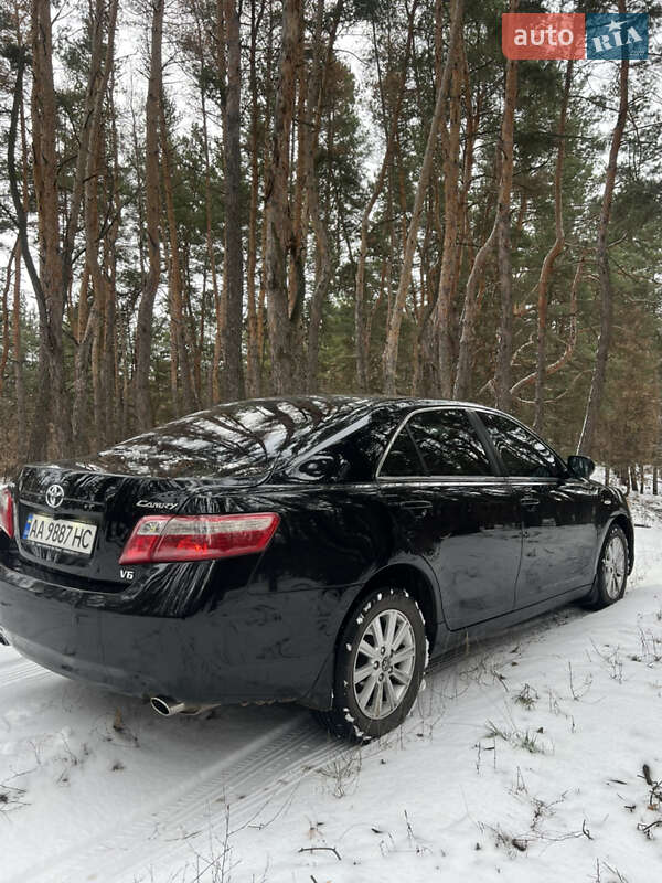 Седан Toyota Camry 2008 в Магдалинівці