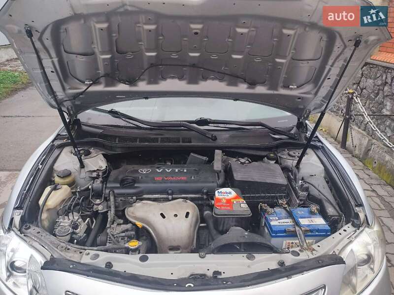 Седан Toyota Camry 2007 в Красилові