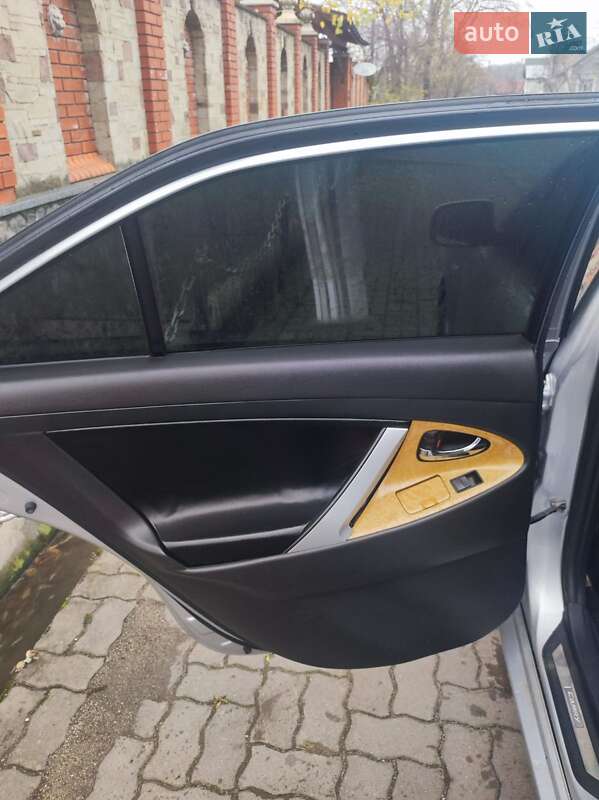 Седан Toyota Camry 2007 в Красилові