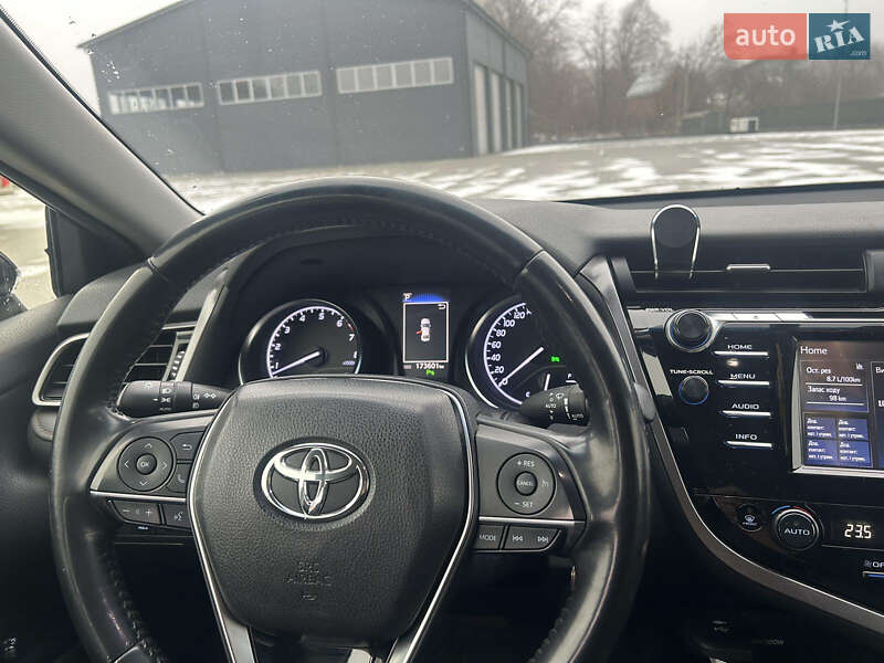 Седан Toyota Camry 2019 в Львові фото 12 Седан Toyota Camry 2019 в Львові