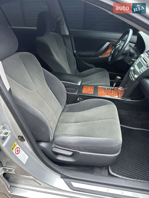 Седан Toyota Camry 2008 в Чернівцях фото 2 Седан Toyota Camry 2008 в Чернівцях