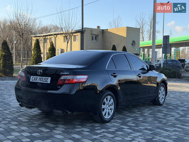 Седан Toyota Camry 2008 в Харкові