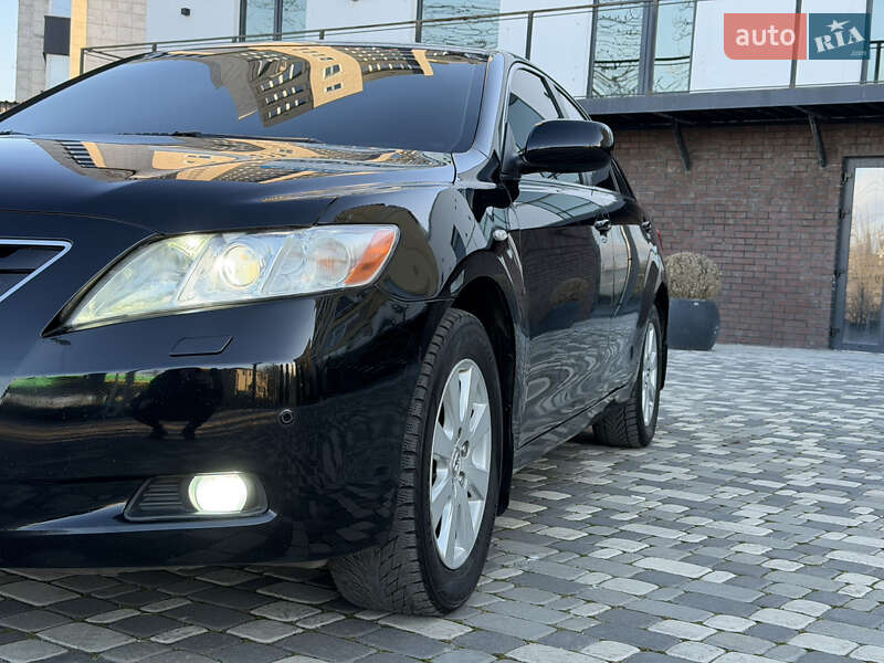 Седан Toyota Camry 2008 в Харкові