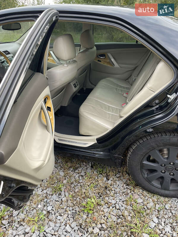 Седан Toyota Camry 2006 в Шептицькому